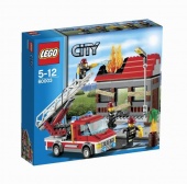 Конструктор LEGO CITY Тушение пожара