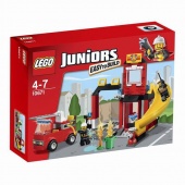 Конструктор LEGO JUNIORS Пожарная машина