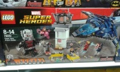 Конструктор LEGO SUPER HEROES Сражение в аэропорту